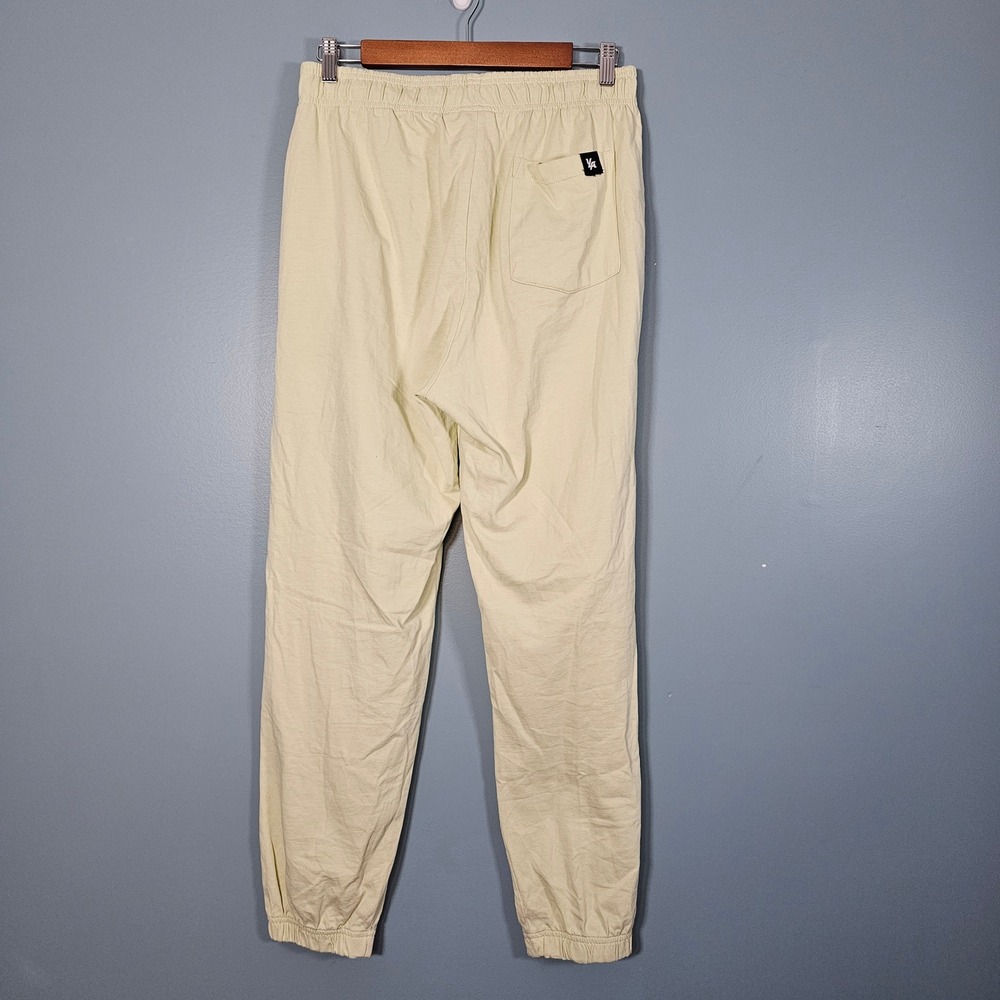 YOUNGLA Men's Light Green Pump Cover Sweatpants Joggers‎ Embroidered Logo Medium - Picture 2 of 6